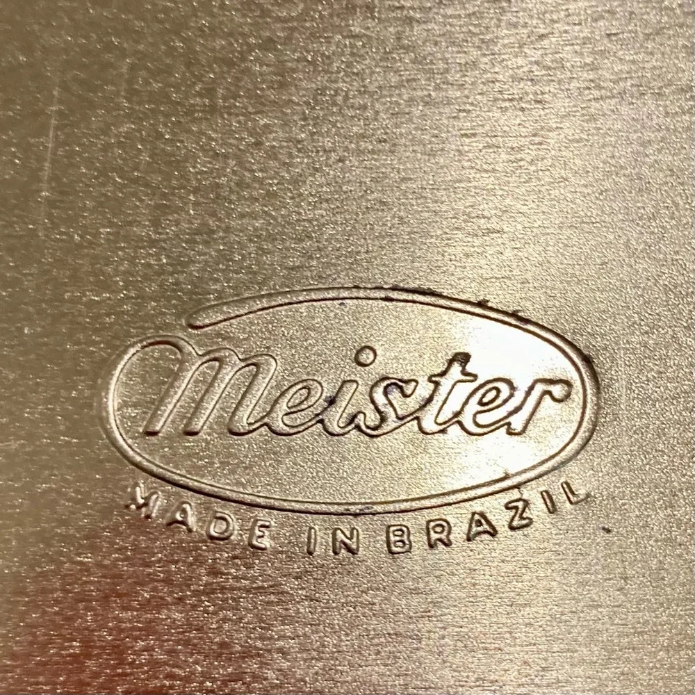 Vintage Metal Tin Meister Brazil Trinket Box